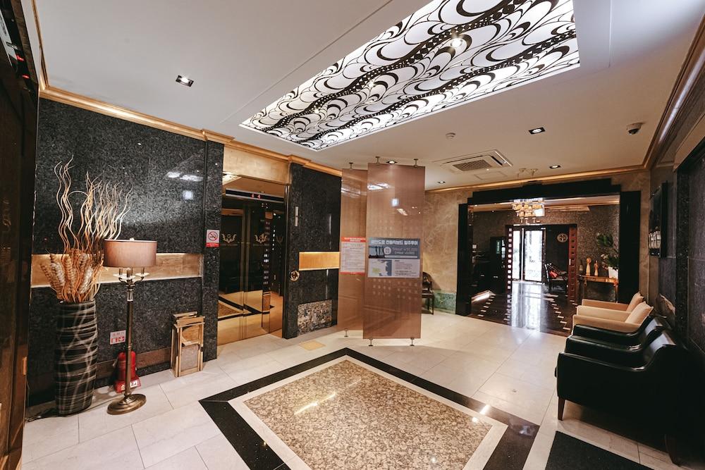 Gallery Tourist Hotel Tongyeong Dış mekan fotoğraf