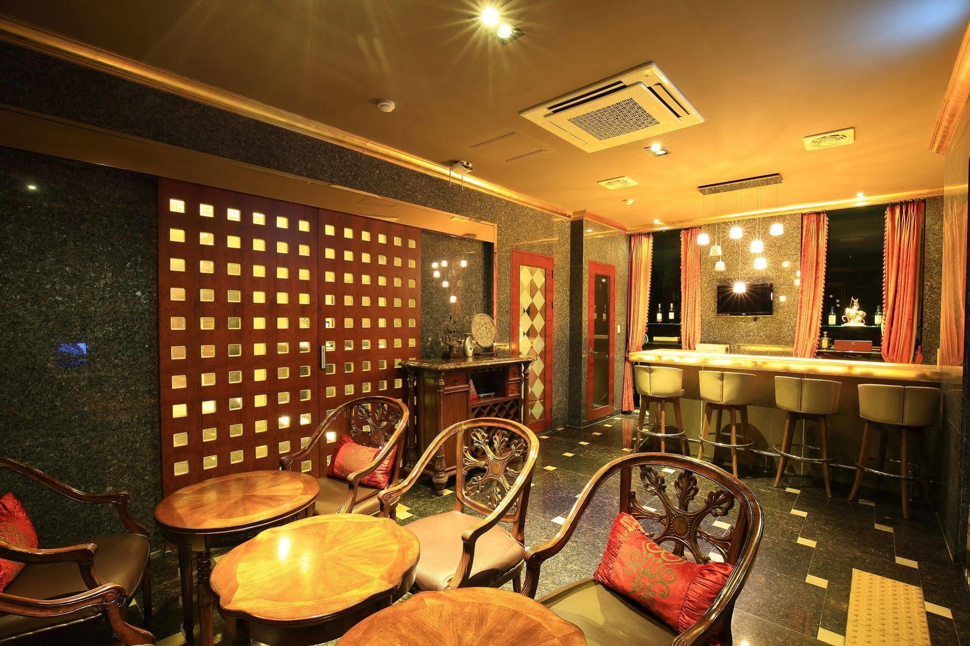 Gallery Tourist Hotel Tongyeong Dış mekan fotoğraf